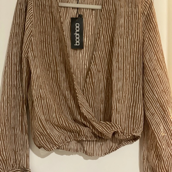 BOOHOO Emma Stripe Wrap Front Tie Sleeve Blouse - Picture 2 of 2